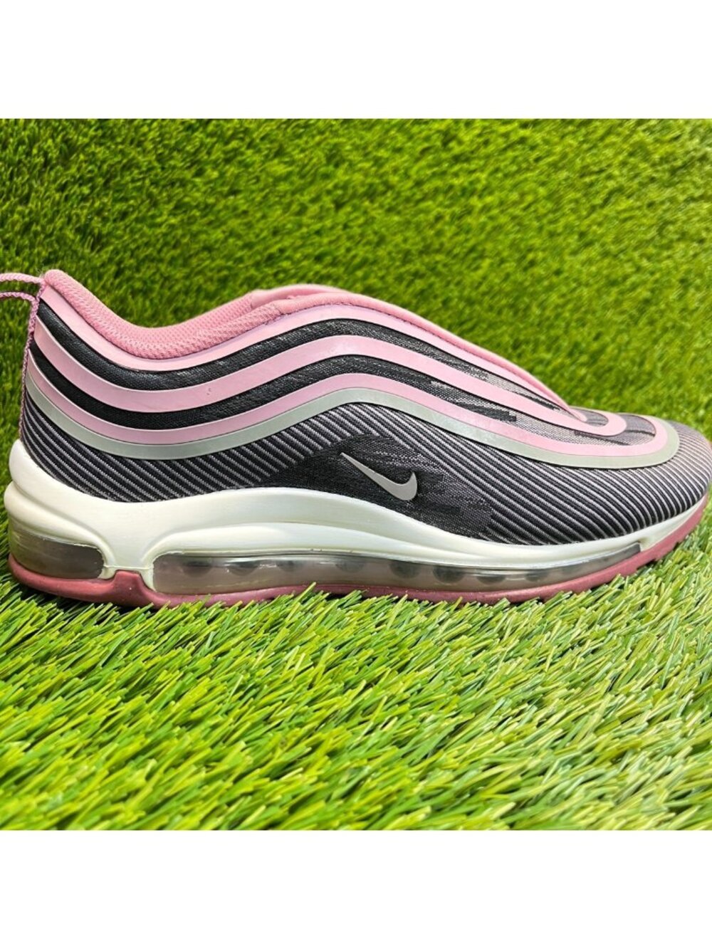 Nike Air Max 97 Ultra Girls Size 7Y Pink Black Running Athletic Shoes Sneakers